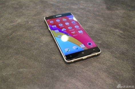 oppo6.jpg